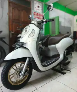Td.UM500 SCOOPY PRESTIGE 2021