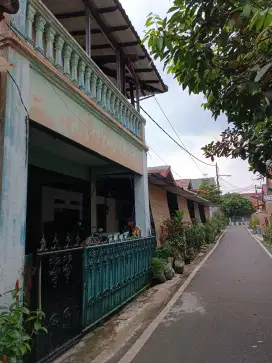 RUMAH DIJUAL DI KOMPLEK PESANGGRAHAN