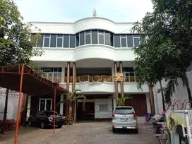 Dijual dan Disewakan Rumah Lokasi di Jl. Menoreh Raya Semarang