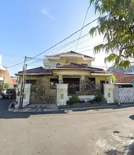 Dijual Rumah Lokasi Strategis di Jl. Gergaji Semarang