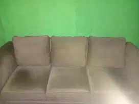 Sofa 3 seater dan puff