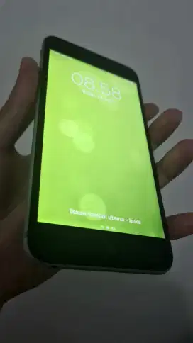 Dijual Iphone 6 Plus 128 gb Mulus + Bonus ipod 2nd 8gb. BACA DESKRIPSI