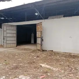 DI SEWAKAN GUDANG MURAH DI KEMBANGAN RAYA