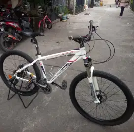 Sepeda Mtb Upgred WimCycle HotRod 1.0 Uk 26 Inc Freme Alloy