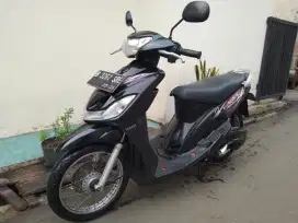 Mio smile 2011 cakep
