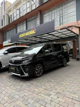 Toyota Voxy CVT 2019