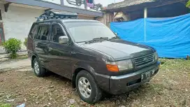 Kijang Kapsul SGX 1997 Manual Abu-Abu – Terawat, AC Dingin, Plat D Bdg