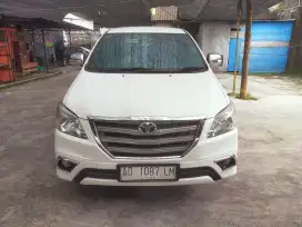 Inova G diesel Mt 2013/14 unit bagus