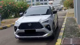 [ KM 3RB ]  Toyota Yaris Cross HEV S 1.5 GR TSS AT Silver 2023 2024