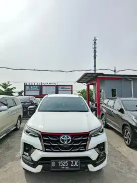 VRZ TRD 2021 diesel matic. Km 64rb antik