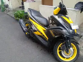 Motor Aerox 2017 Mono Shock