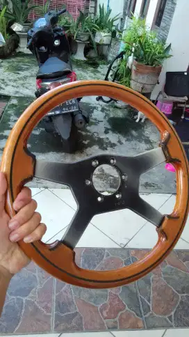 Vintage Classic Wood Raid 14 Steering Wheel