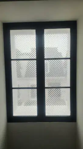 Jasa pemasangan sticker kaca film