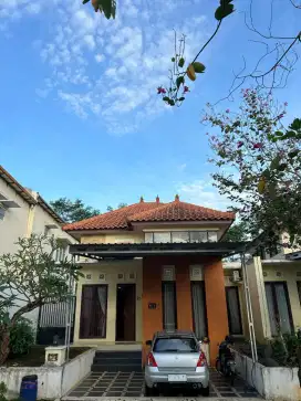 Murah dijual cepat rumah siap huni beranda bali mijen bsb city