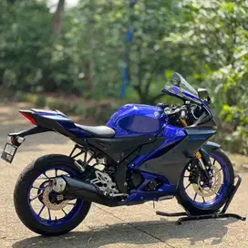 KM 5K AJA! YAMAHA YZF R15 V4 BIRU 2023 KM PANJANG SIAP GASPOL