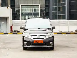 Nissan Serena 2.0 Hws At tahun 2013