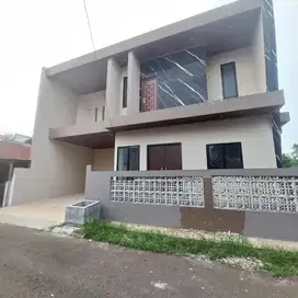 Dijual Rumah Modern Graha Raya Cluster Nusa Indah Loka