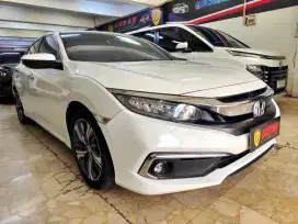 KM30RB HONDA CIVIC ES PRESTIGE TURBO 2019 PUTIH