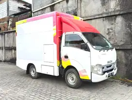 2rb KM SEPERTI BARU TERMURAH Isuzu traga box 2021 bok