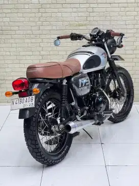 SIAP GASS‼️ Kawasaki W175 SE Pmk 2019 Silver Retro Mods- Mustika motor
