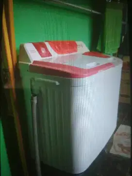 mesin cuci dua tabung