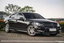 UNIT LANGKA! SUPER TERAWAT! FULL ORI LUAR DALAM C250 AMG Line 2012