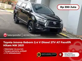 Toyota Innova Reborn 2.4 V Diesel 2TV AT Hitam 2021/2022