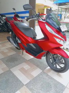 HONDA PCX 150 ABS 2018 ISTIMEWA MULUS SURAT LENGKAP
