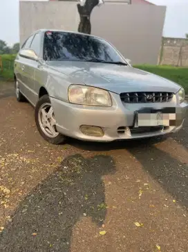 Hyundai accent verna 2001