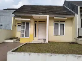 Dijual rumah di Bella Casa Depok