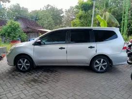 Nissan grand Livina SV manual 2016 paling murah se Indonesia