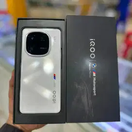 IQOO 12 16/512 KOMPLIT FULL ORIGINAL