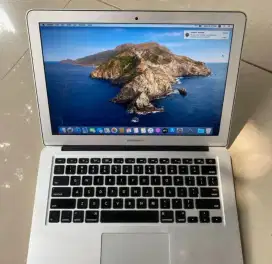 Macboom Air 2015 i5/8/128gb