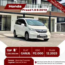 HONDA FREED 1.5 S AT 2013