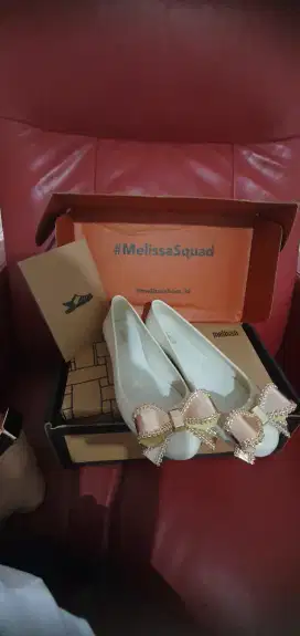 DI JUAL SEPATU MELISA