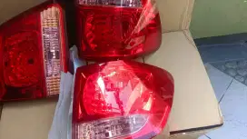 Stoplamp belakang fortuner old