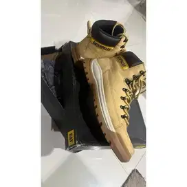 Sepatu Caterpillar Boots Pria High Brawn Amarillo (2nd) ORIGINAL