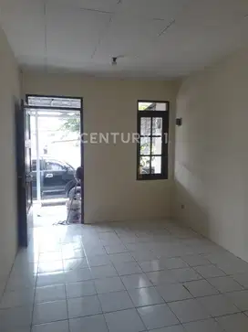 Rumah Asri Taman Lembah Hijau Lippo Cikarang