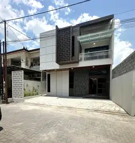 Rumah baru modern minimalis di Palagan