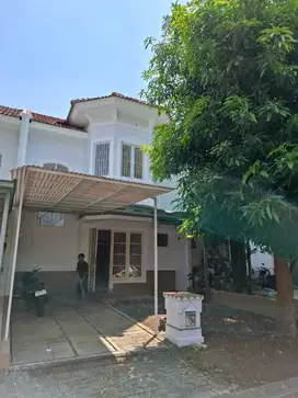 Rumah Rapi Siap Huni Di Delatinos BSD, Bisa KPR Dekat Stasiun