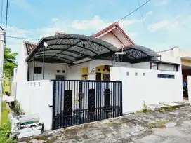 Rumah Second Hook di Perumahan Wonorejo Karanganyar
