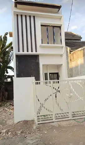 Rumah 2 Lantai Jelidro dekat terminal Manukan, Surabaya Barat