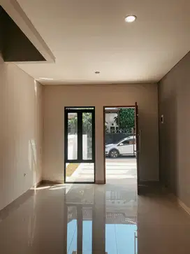 Rumah Modern Minimalis 2 Lantai Sayap BKR Moh Ramdan Bandung