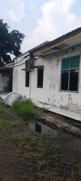 Gudang pusat kota Tangerang dekat toll