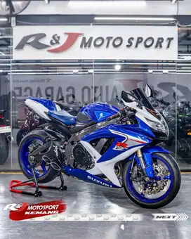 Suzuki GSX 600 K8 Nik 2008 TOCE
