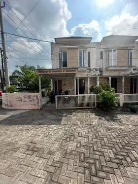 Menganti Gresik | Rumah 2Lt 100/98 Denaila Residence Benowo PTC UNESA