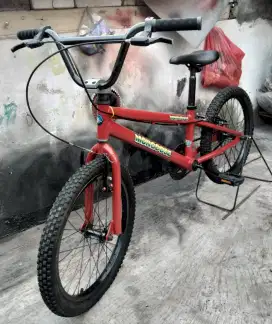 JUAL BMX SENATOR LUCIAN SIZE 20