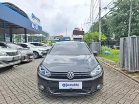 TDP Rendah B Volkswagen Golf 1.4 TSI Bensin-AT 2011 Abu