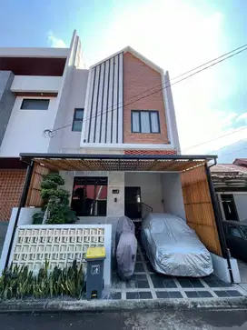 Rumah Lux 2 lantai Full Furnished di Antapani City Mas Bandung