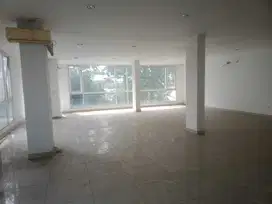 Ruko Raya Tebet Parkir Luas